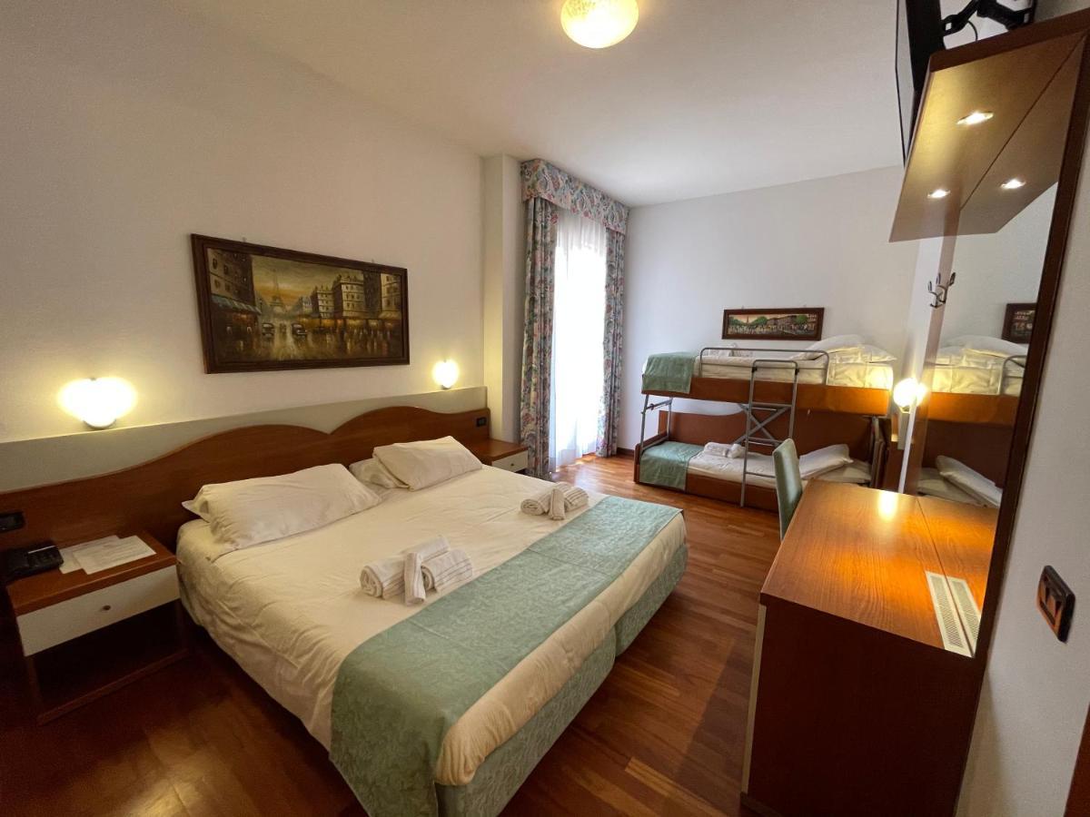 Hotel Meridiana Sirmione Dış mekan fotoğraf